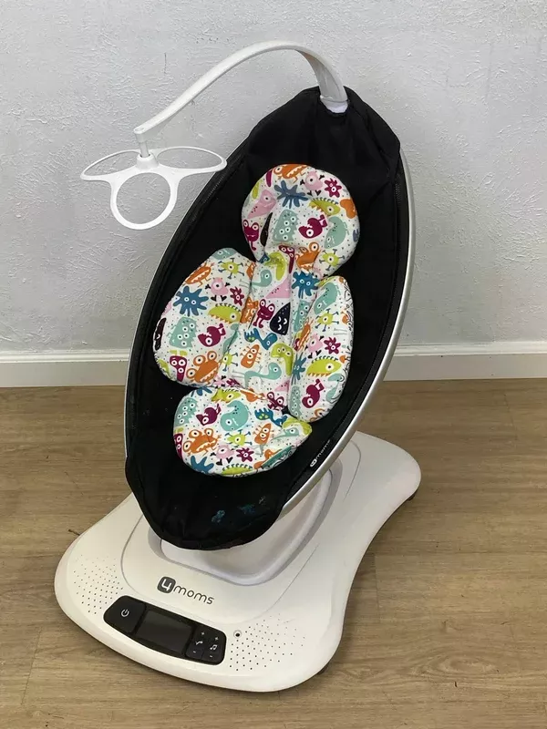 4moms MamaRoo 4 Swing, Black Classic